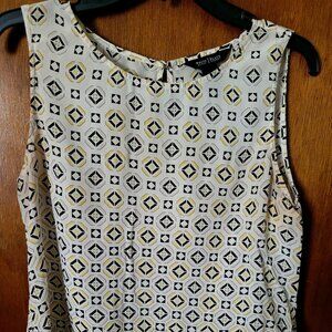White House Black Market Silk Shirt - Sleeveless - Tank top - Blouse Medium